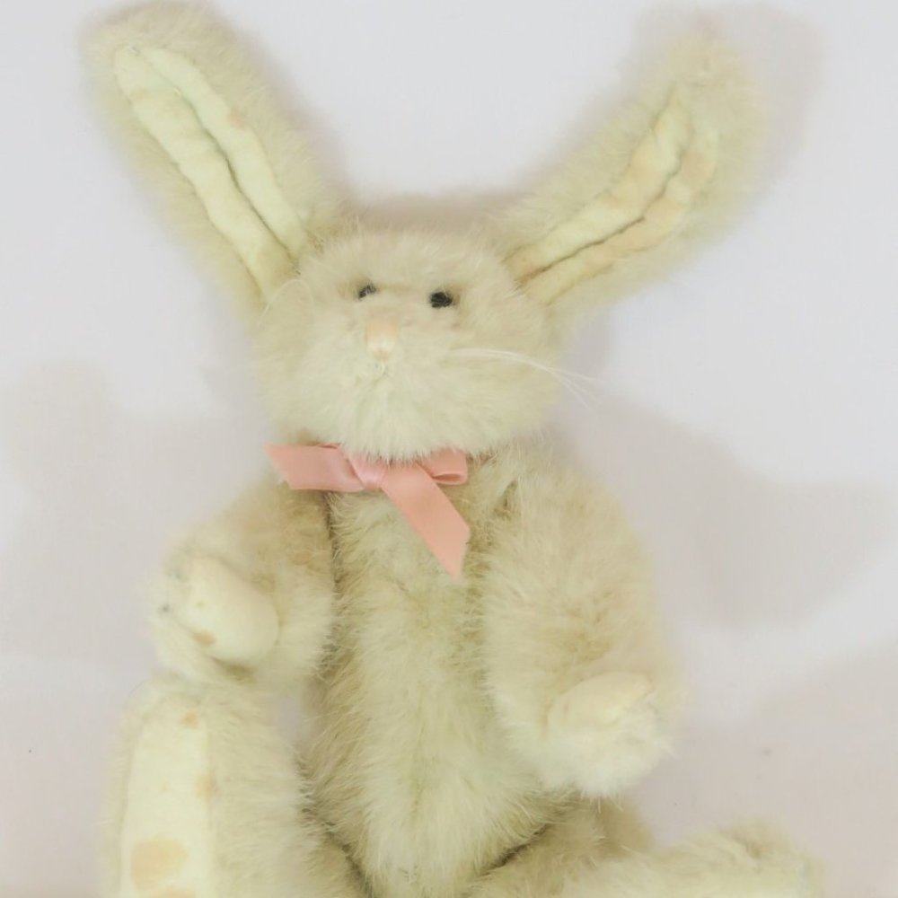 Vintage 1990-93 The Boyds Collection Jointed Tan Bunny Rabbit Stuffed Plush Hare
